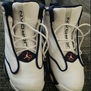 Boys sneakers